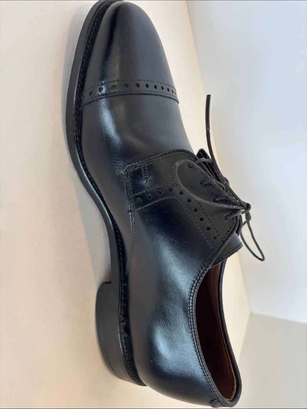 Allen Edmonds Black Leather Cap-Toe Oxford Shoes Size 8.5 3E