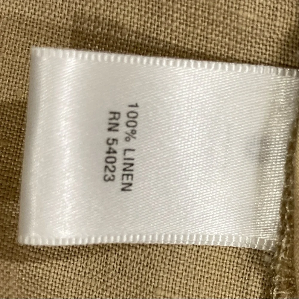 Banana Republic lightweight khaki