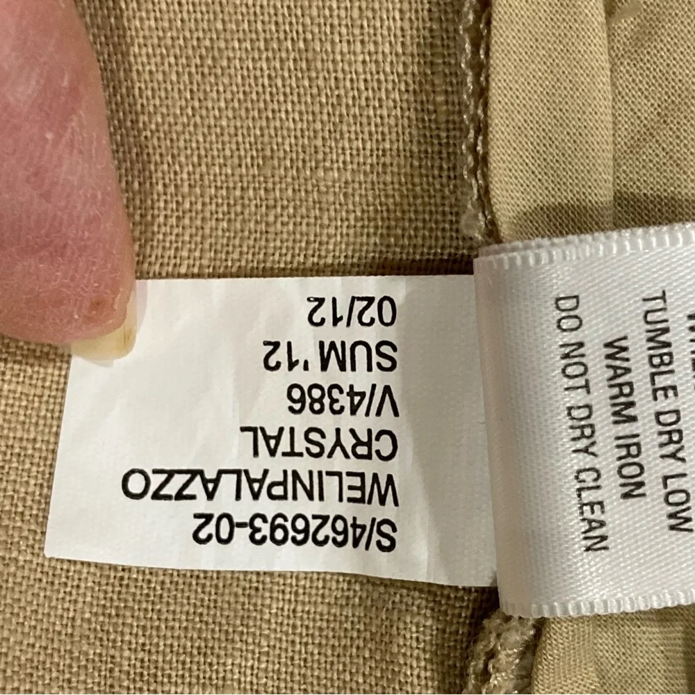 Banana Republic lightweight khaki