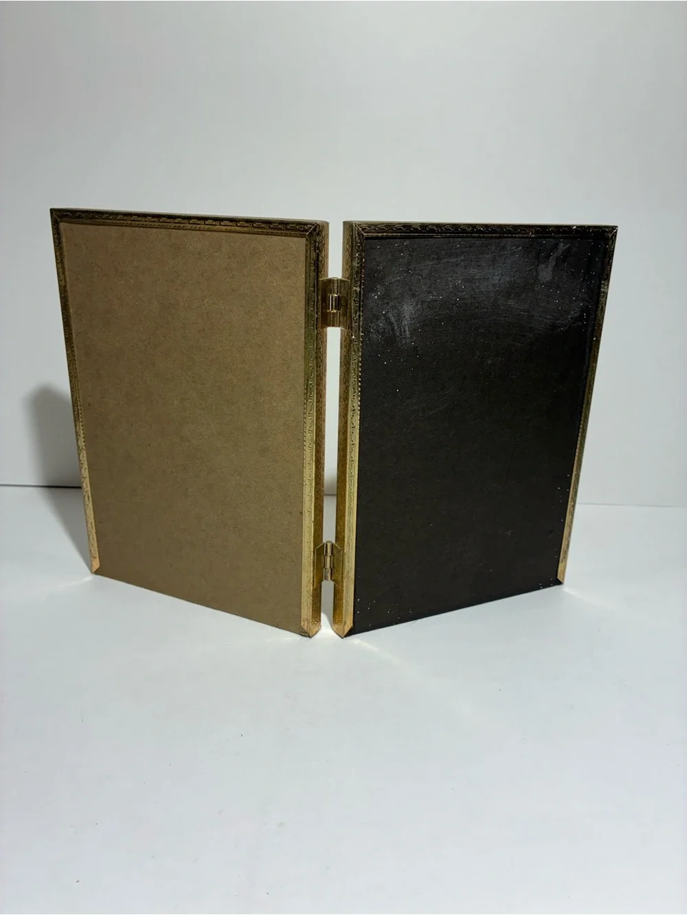 Vintage Brass Double Hinged Picture Frame Beaded Edge Bifold Gold Tone
