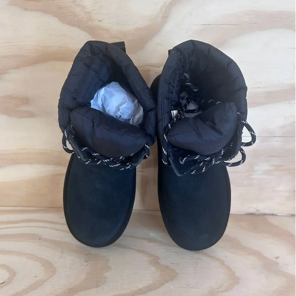 UGG stampd lace