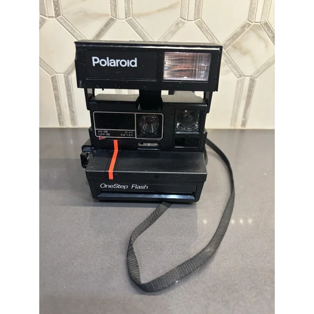 Vintage Polaroid One Step Flash 600 Instant Camera 80s 90s Retro Film Untested