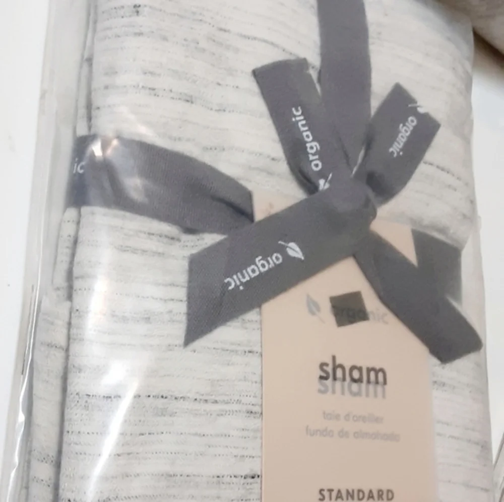 West Elm Belgian Flax Linen Duvet And Pillow Shams