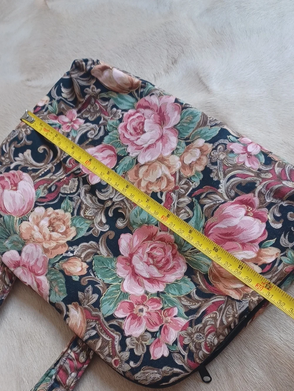 Vintage Oscar de la Renta Travel Cosmetic Bag & Jewelry Holder