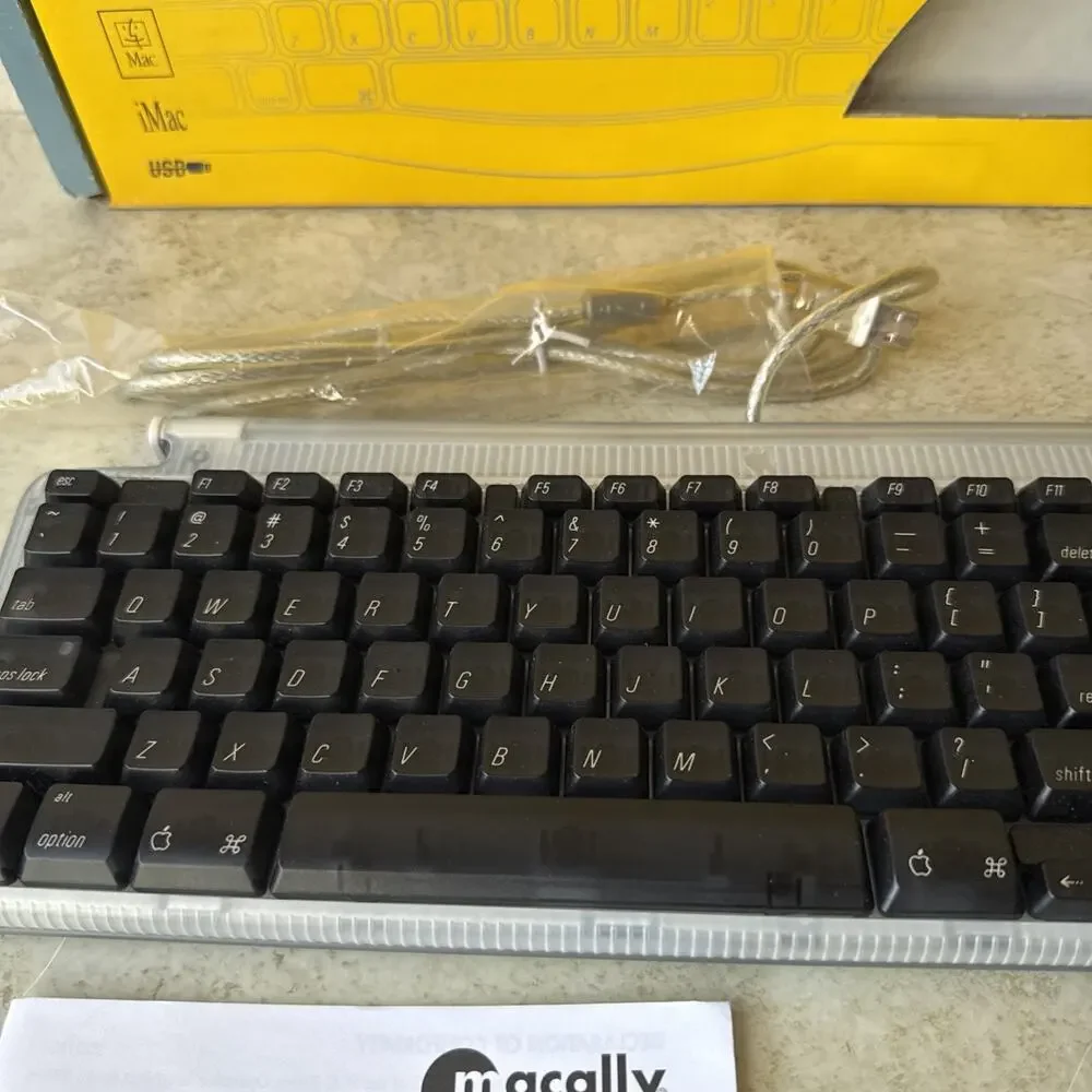 Vintage Macally iKey Wired USB Keyboard - Tested - Mac