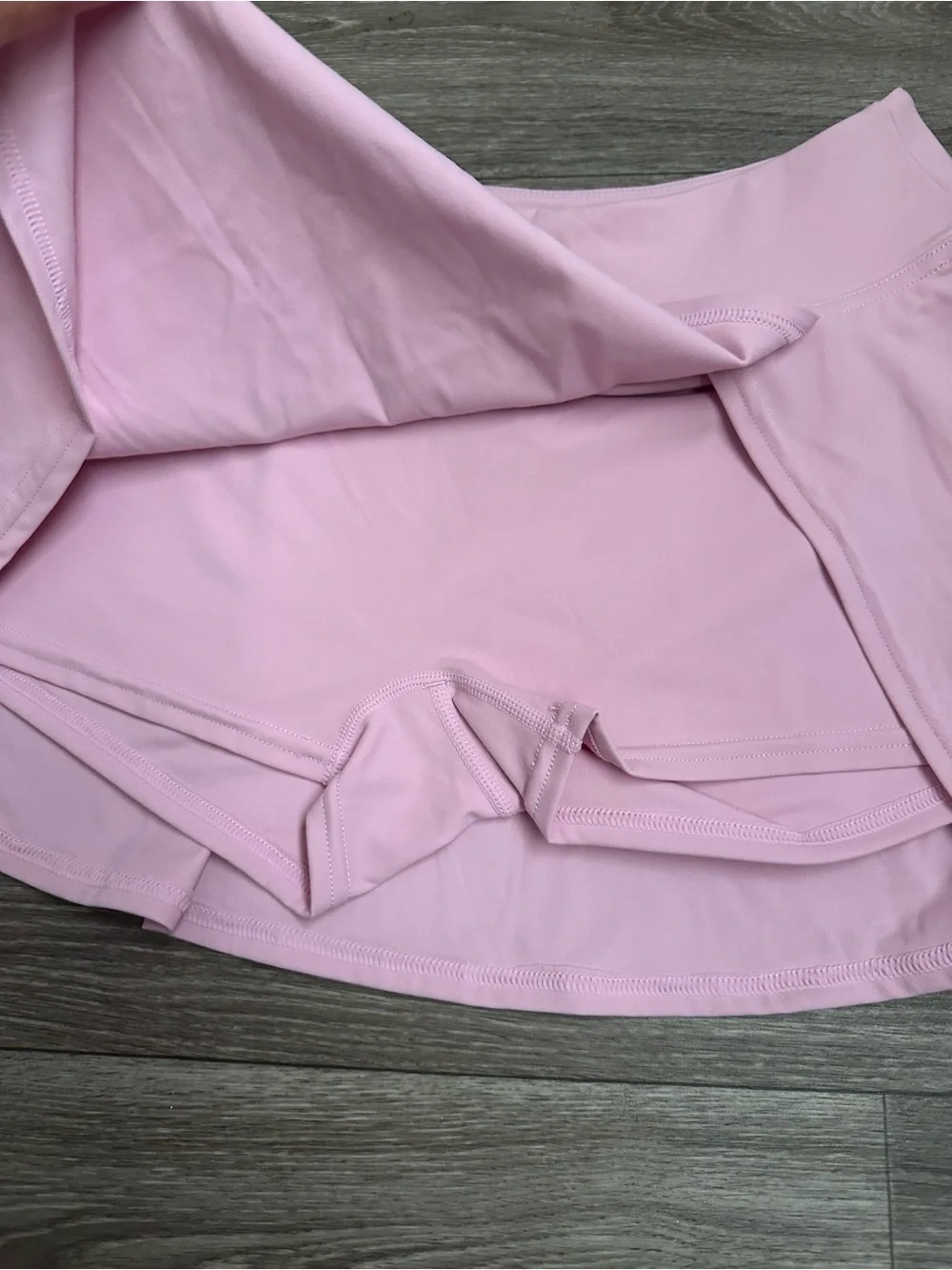 ALO Yoga soft light