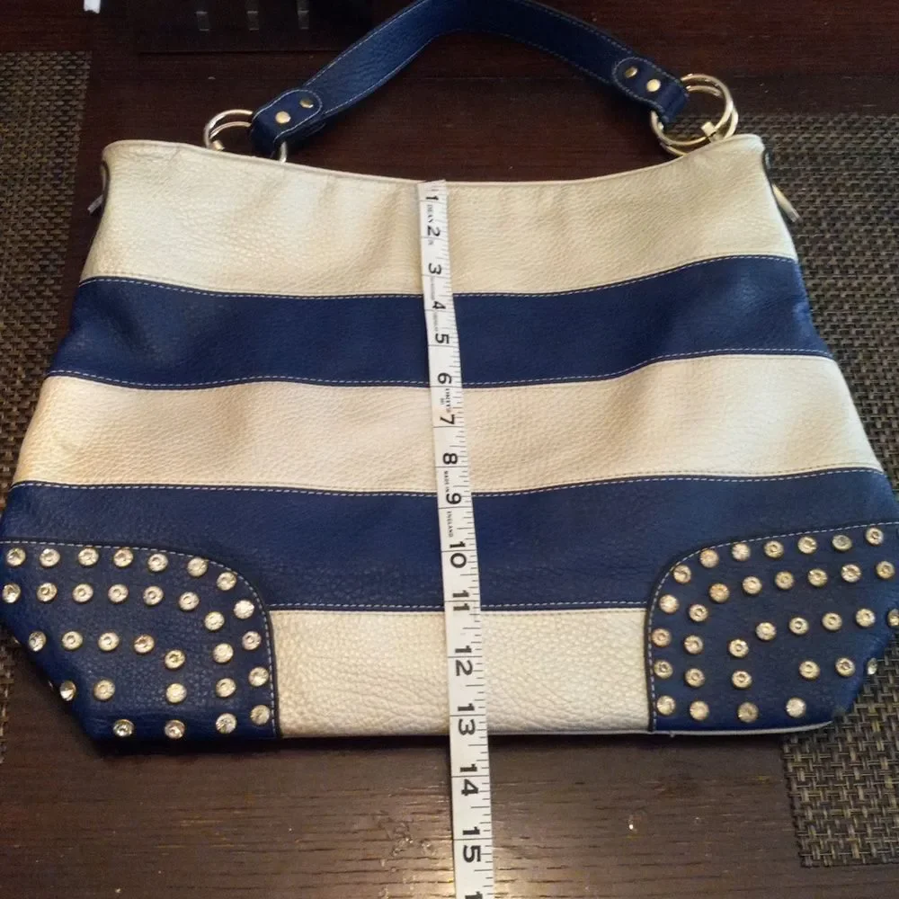 Beautiful Unbranded Shoulder Purse