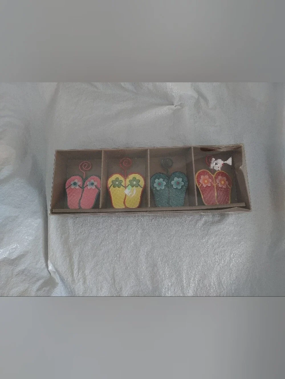 Set of 4 Decorative Flip-Flop Place Card Holders - Pink, Yellow, Teal, Coral