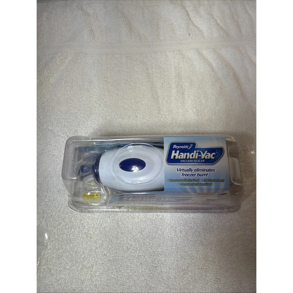 Reynolds Handi-Vac Vacuum Sealer Freezer Storage Bag Starter Kit w/ 3 Quart Bags