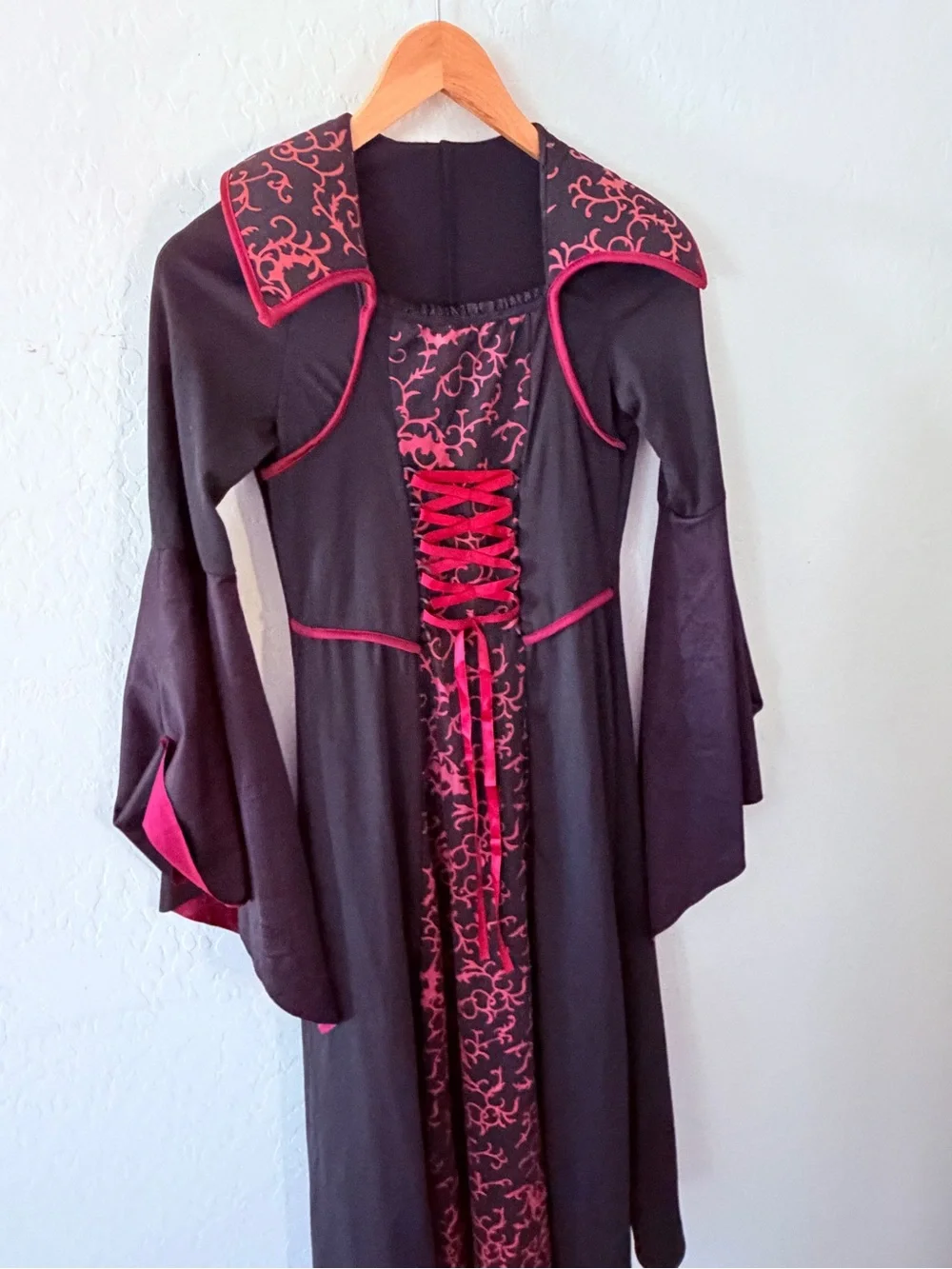 California Costumes photos parties owned