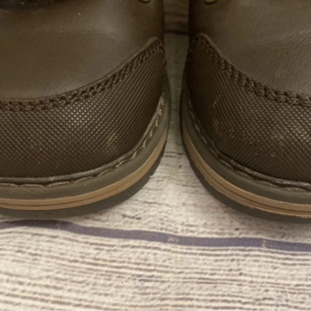 Skechers brown metro