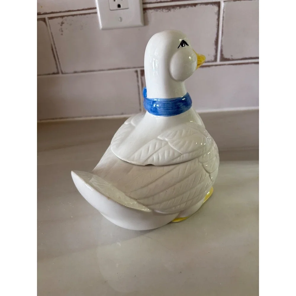 N/A vintage ceramic