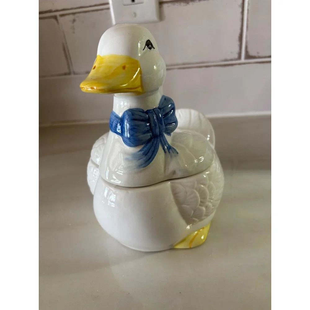 N/A vintage ceramic