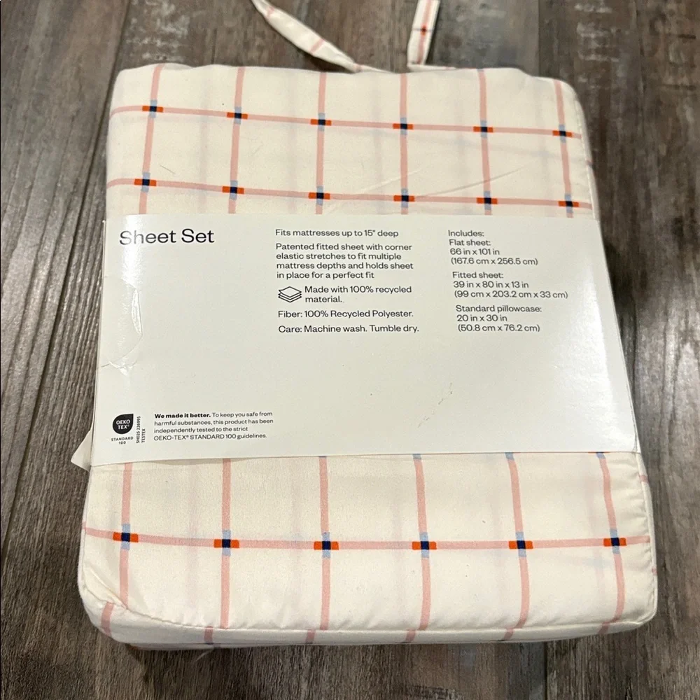 Room Essentials brand new