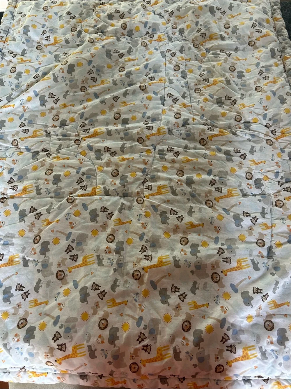 Lambs & Ivy piece crib