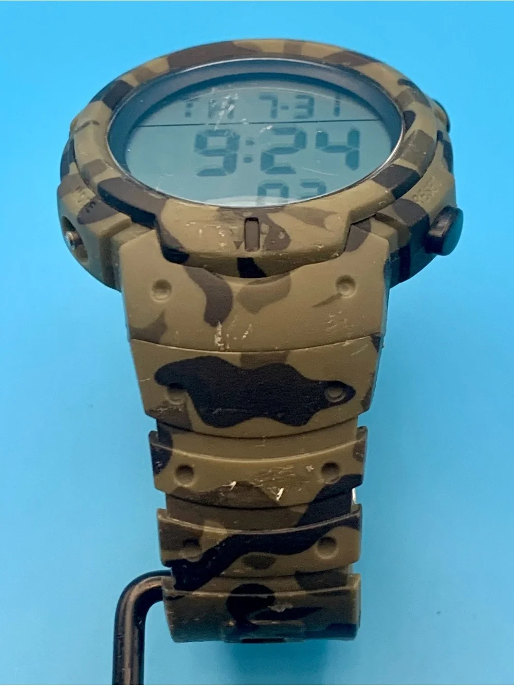 CAKCITY Men’s Digital Camo Wristwatch Chrono Backlight Alarm Day Date Working