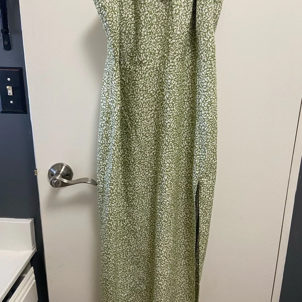 Abercrombie & Fitch cute green