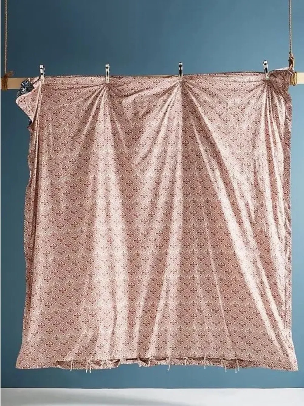 Anthropologie lightweight soft