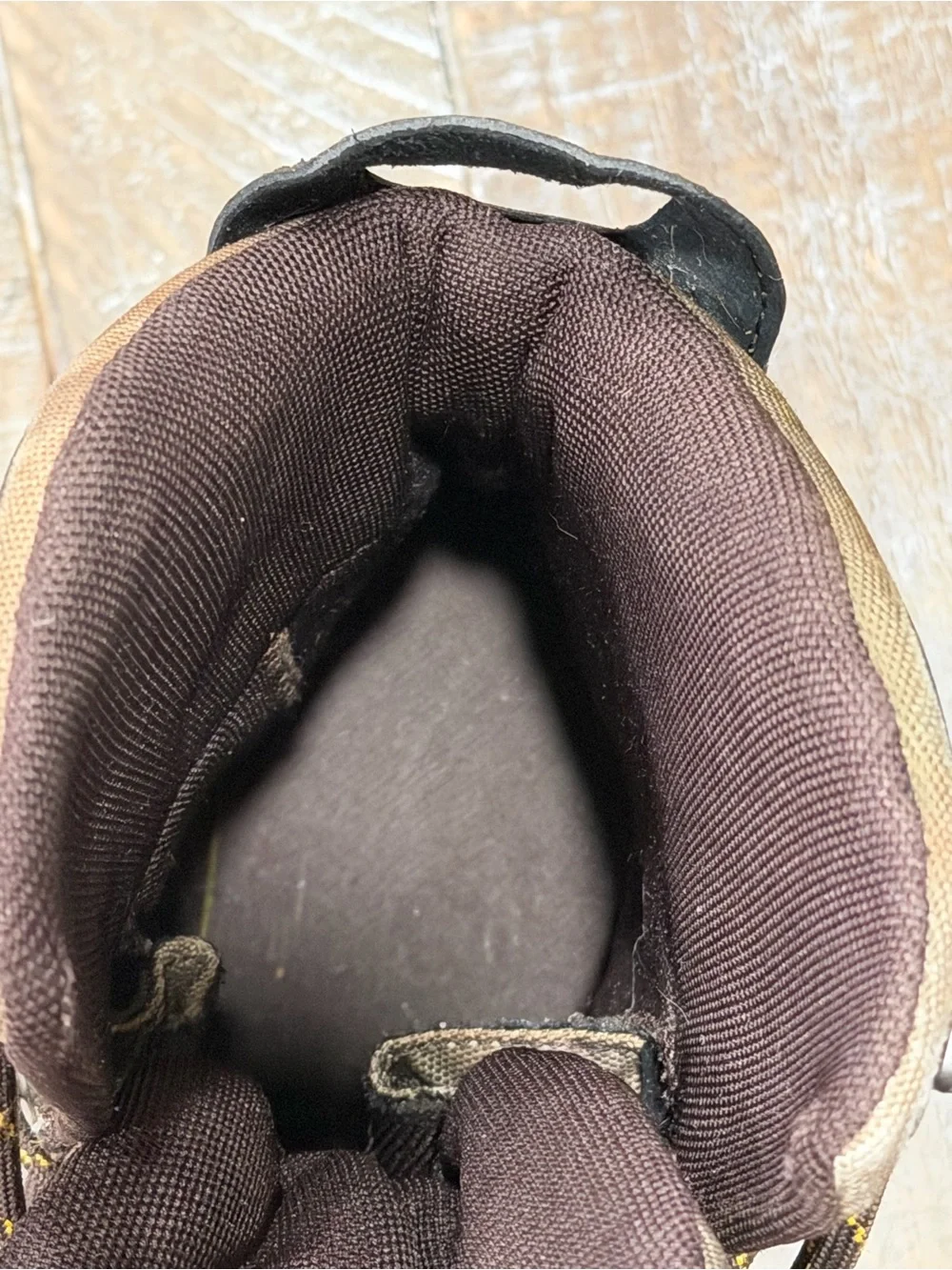 Browning toe padded eyelets