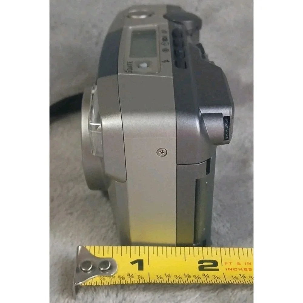 Pentax IQZoom 130M‎ MultiAF Point Shoot 38-130mm Silver UNTESTED PARTS REPAIR