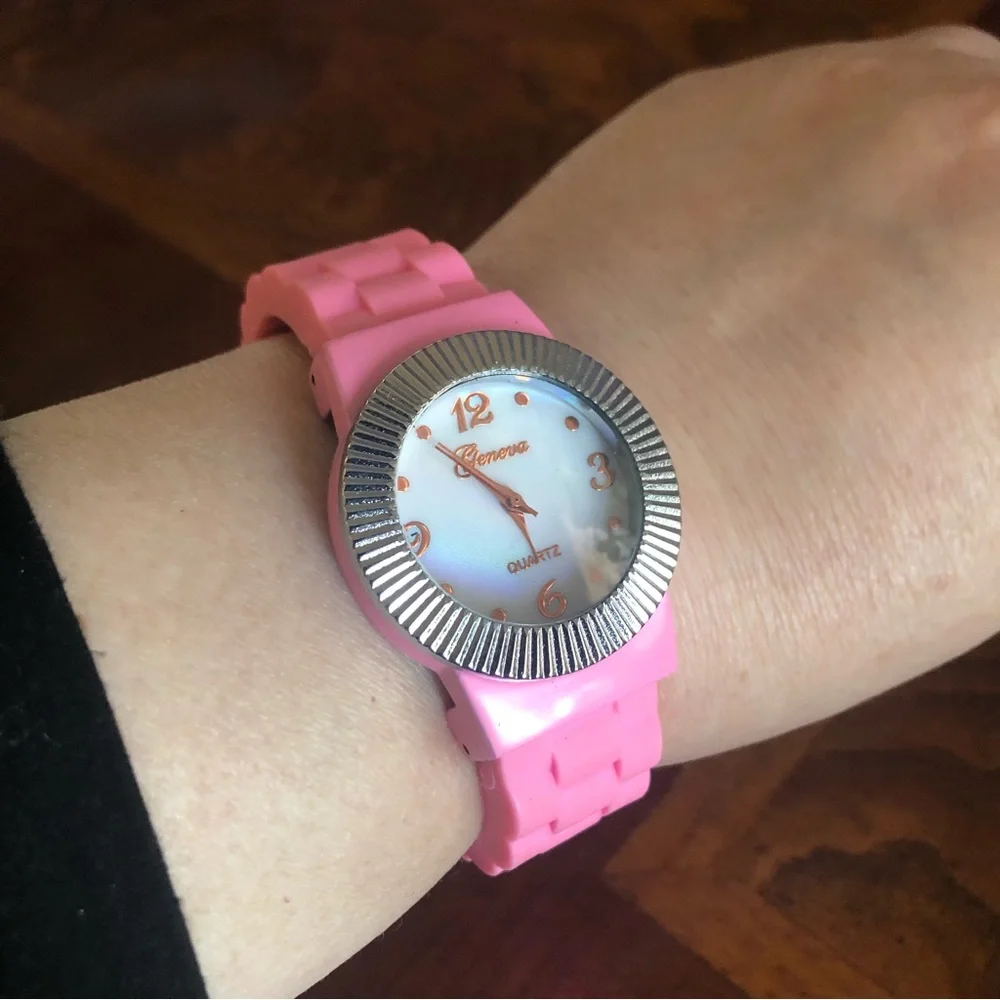 Geneva ladies bubblegum