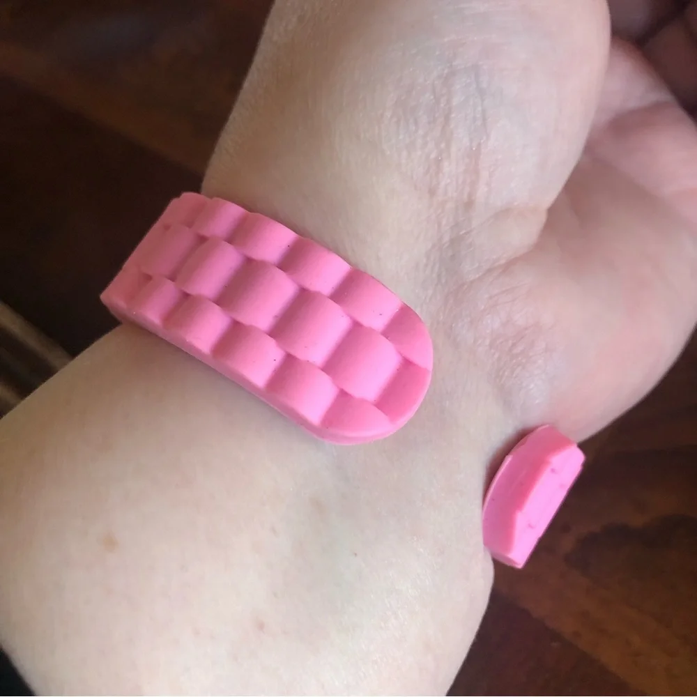 Geneva ladies bubblegum