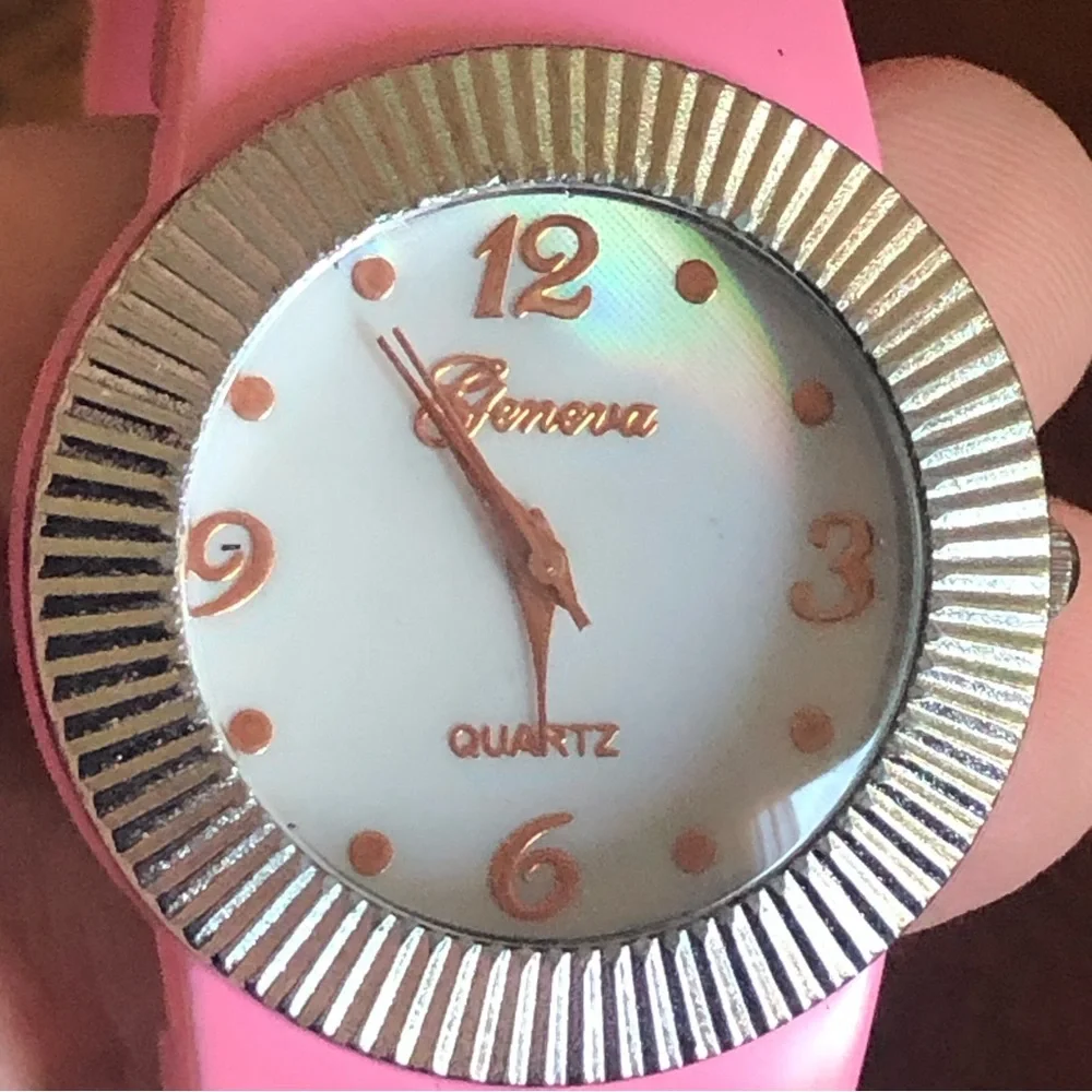 Geneva ladies bubblegum