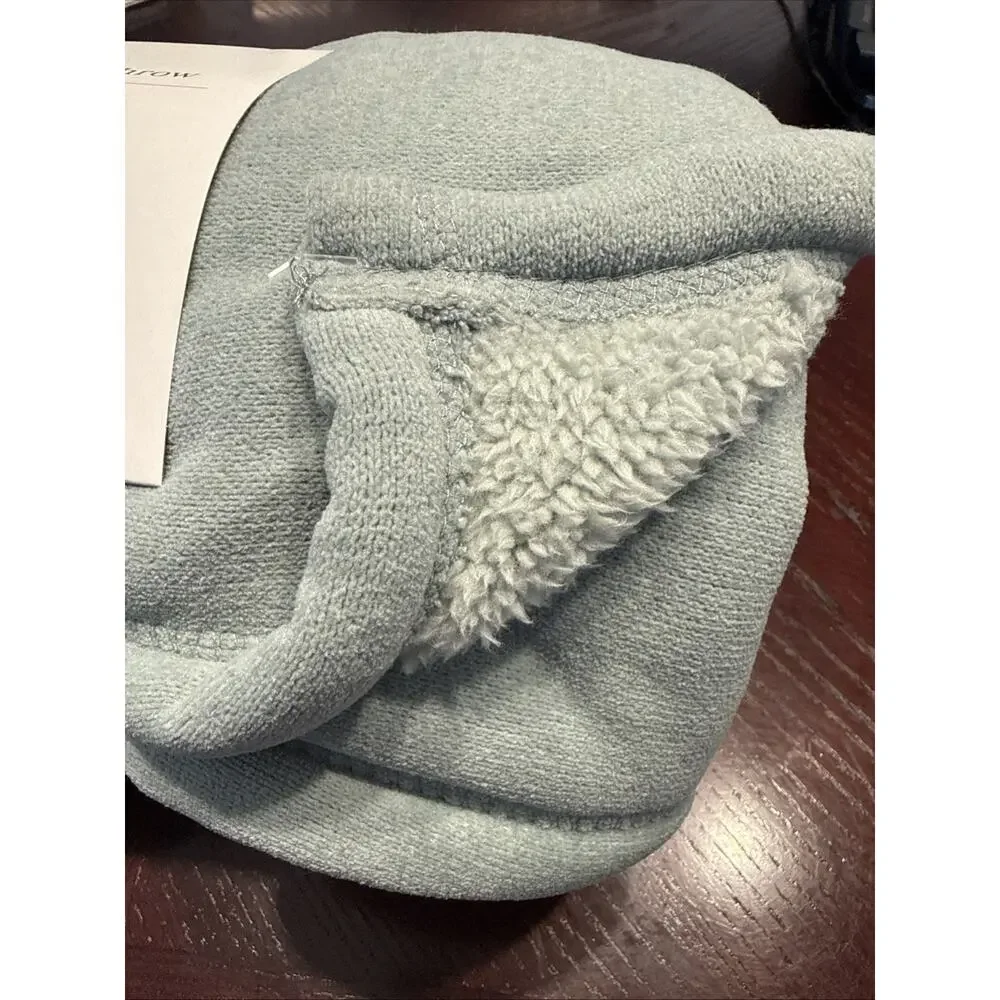 Unbranded chenille throw