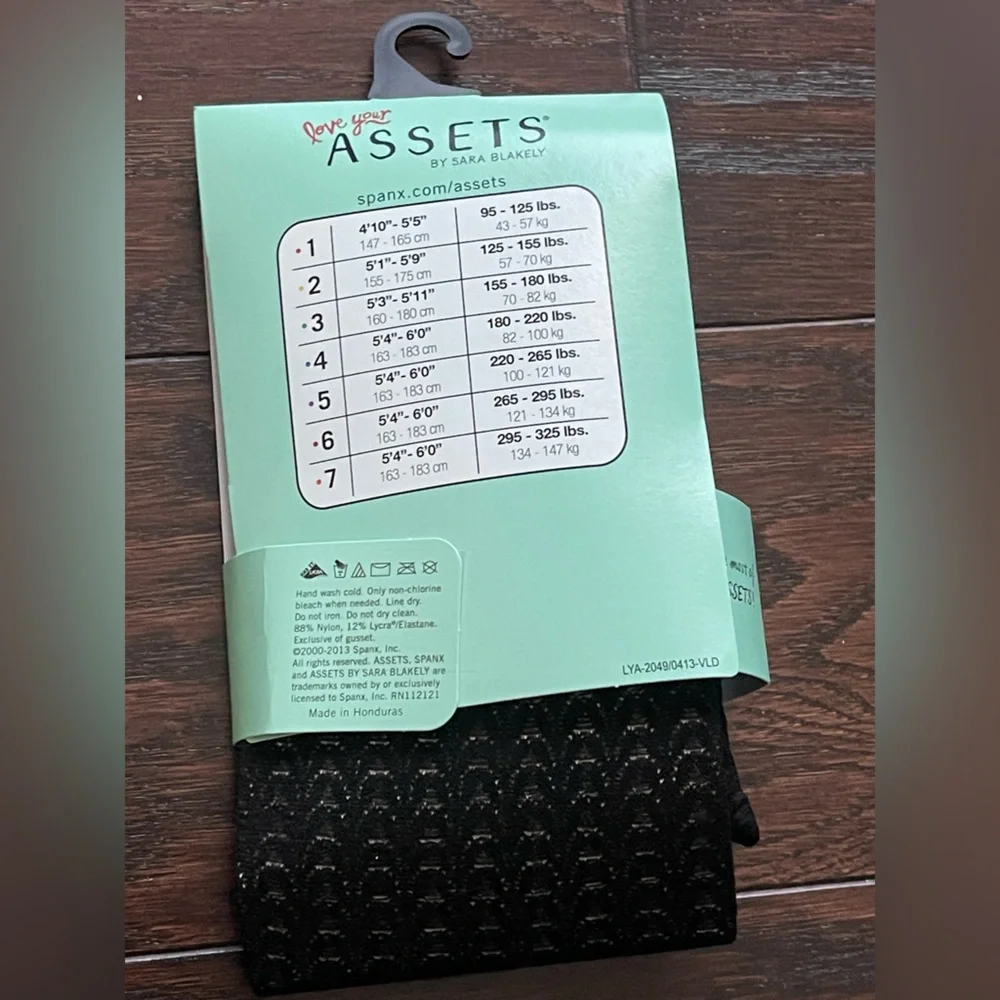 Assets By Spanx black tights assets