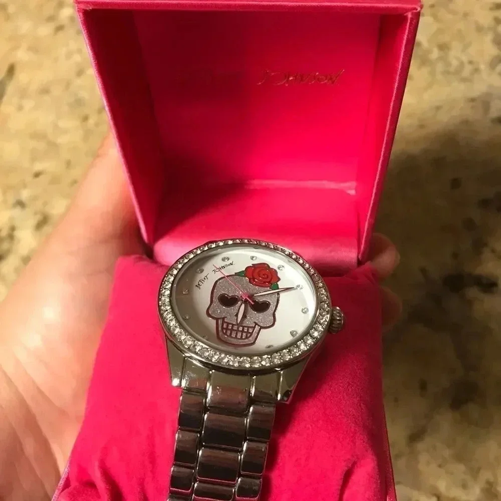 Betsey Johnson pre loved