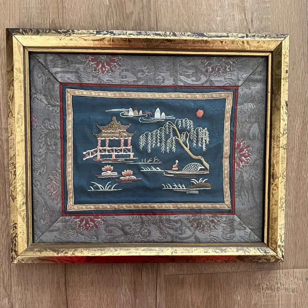 Antique Chinese‎ Embroidered Framed Tapestry Fabric Silk Chinese Garden