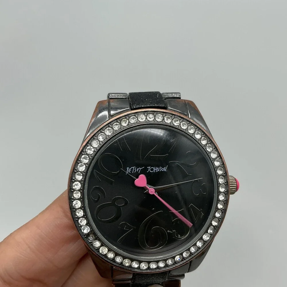 Betsey Johnson see photos