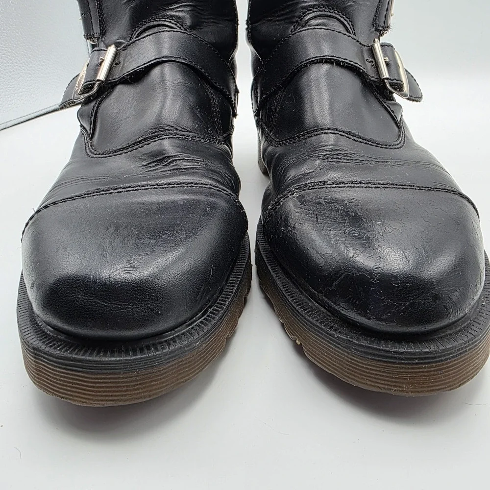 Dr. Martens good pre