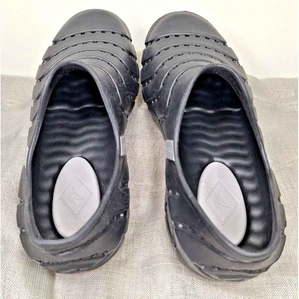NEW Sperry Water Strider Black Mens 9 Waterproof Shoes Slip on Sports Womans‎ 10