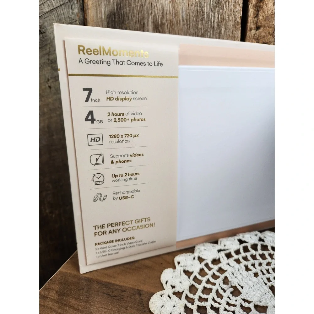 Artikl ReelMoments 7 Inch HD Digital Video Greeting Card 4GB