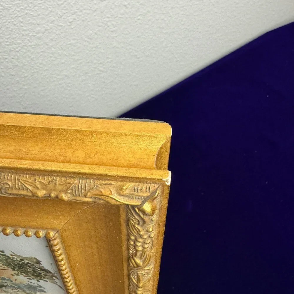 Vintage Victorian Style Gold Ornate Wooden Picture Frame 9