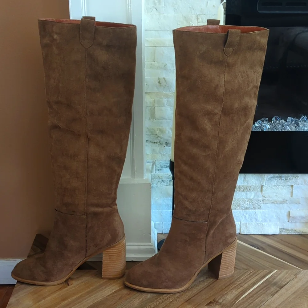 Vici suede over