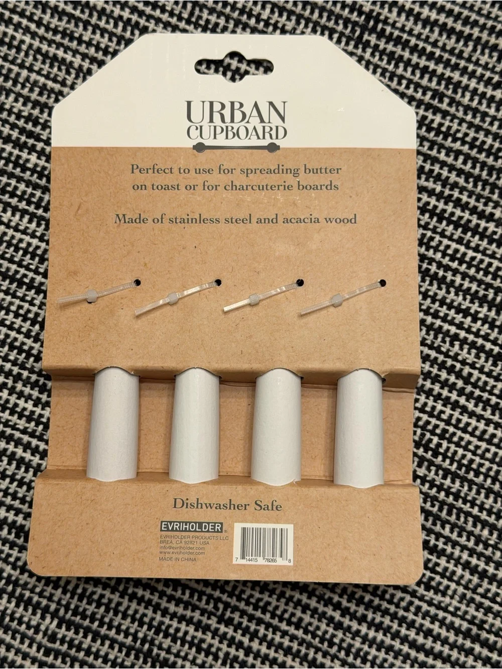 Urban Cupboard Gold & White Spreaders - Set of 4