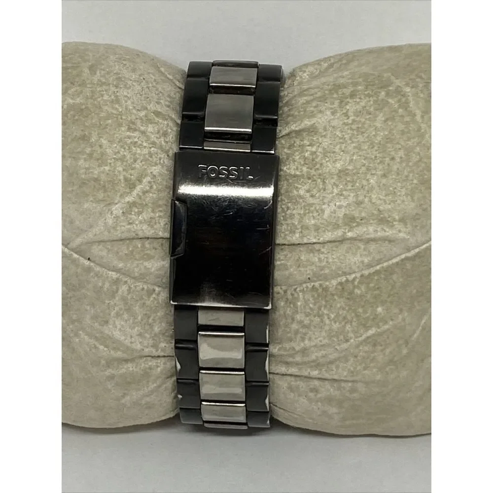 Fossil classy watch