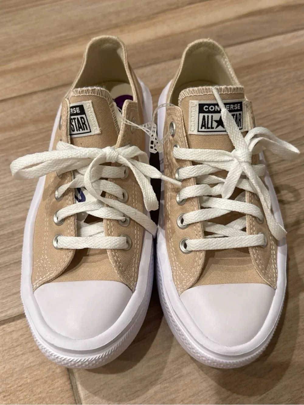 Converse low profile