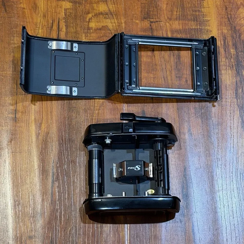 Vintage Mamiya Pro-S 220 Roll Film Back Holder for Mamiya RB67 Camera
