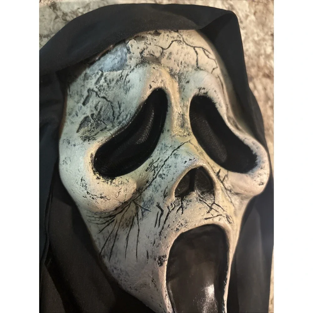 Easter Unlimited‎ Scream Aged Ghost Face Mask Horror Halloween Fun World GUC