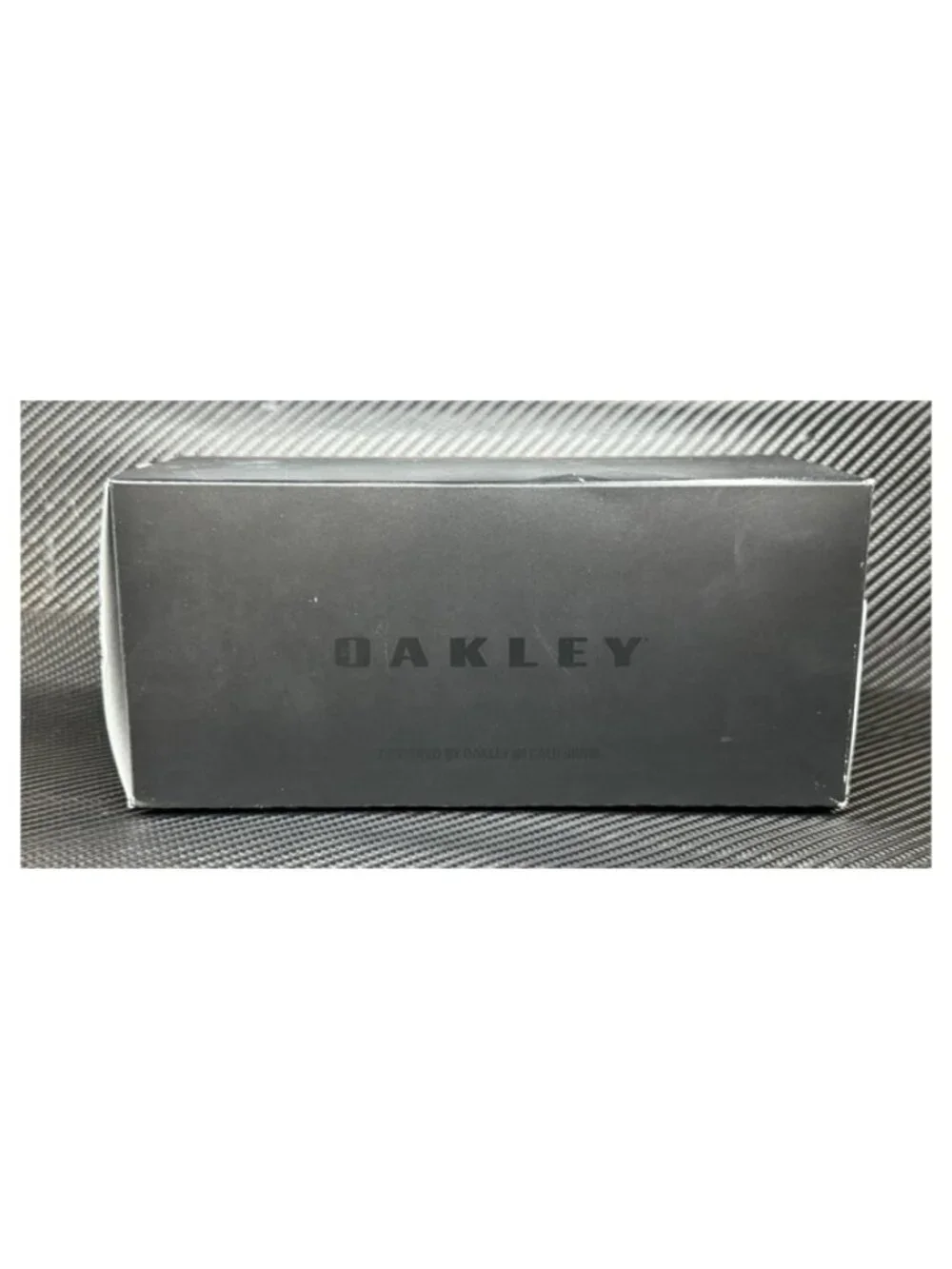 New Oakley Men Dark Amber Sunglasses 52-21-142