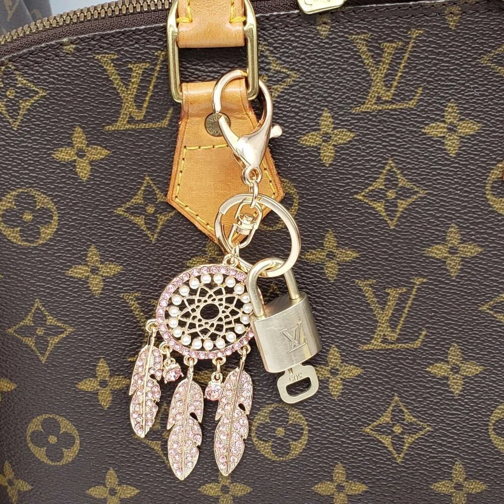 Authentic LV Gold Padlock & Key 🔑 Designer Bag Charm w/ Unbranded Keychain