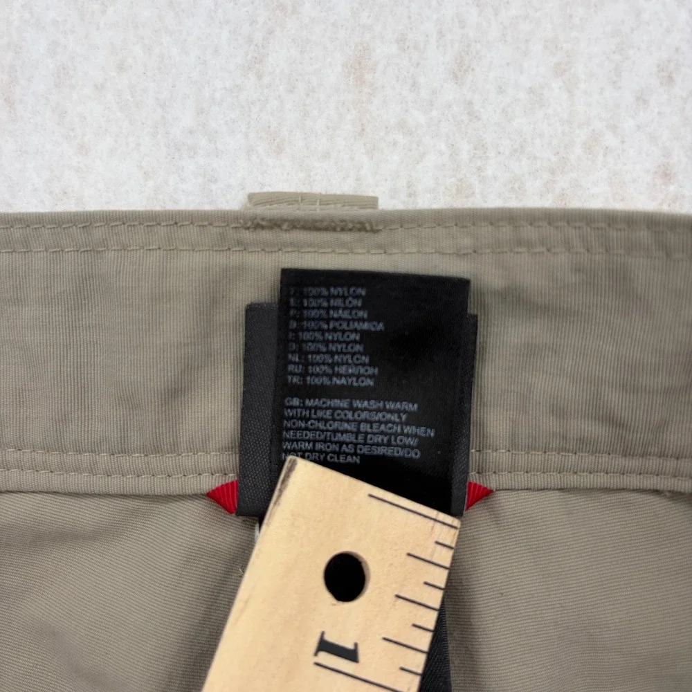 The North Face Mens Paramount Peak Hiking Shorts Tan Khaki Nylon Size 38