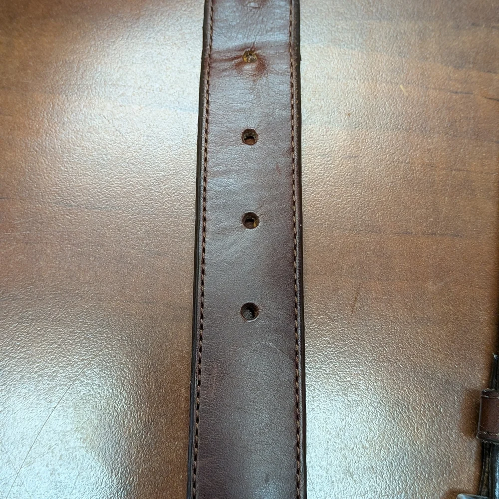 Brighton leather buckle sleek
