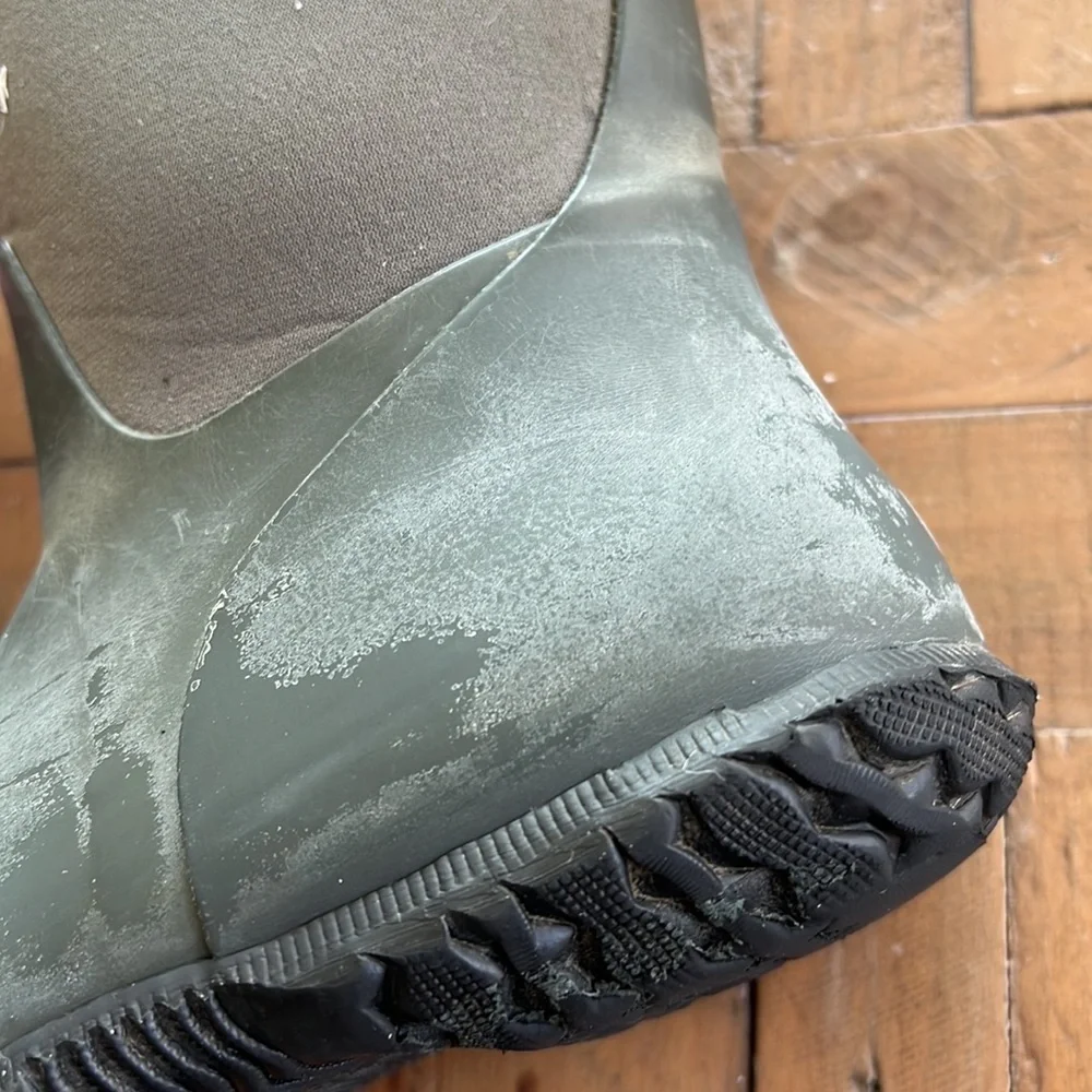 Bogs York solid green gray winter boots