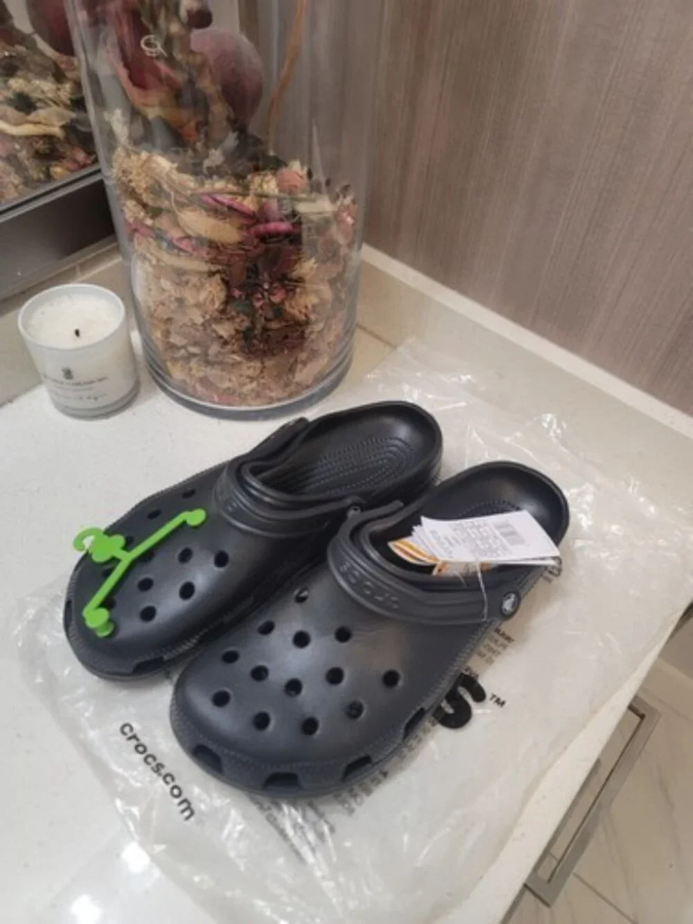 CROCS title classic