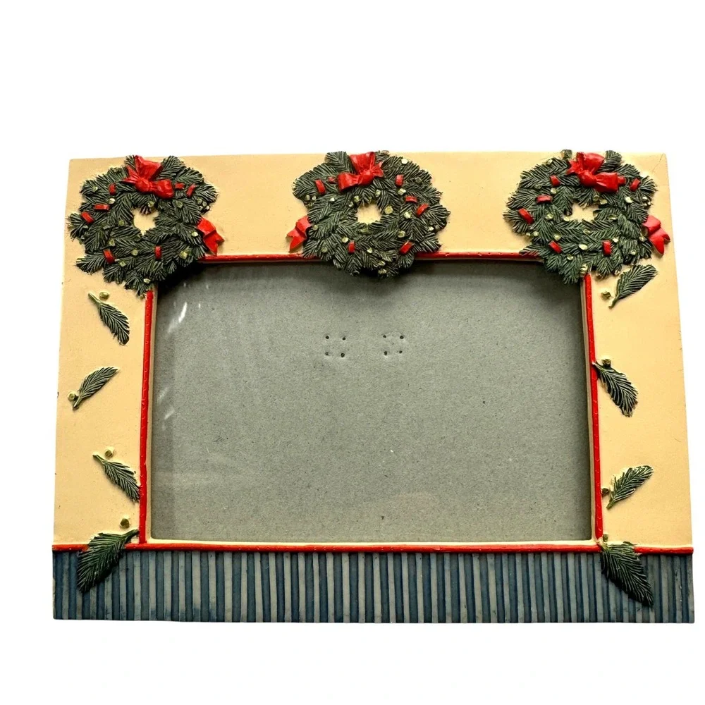 Design West Christmas Wreath Picture Frame Hand Painted 4x6 Vintage 2003 Holiday