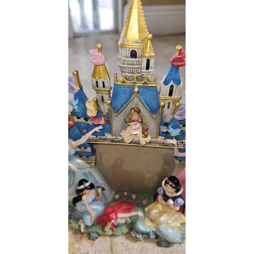 Disney Parks Authentic Princess Castle Photo Picture Frame 3D Fully Sculpted